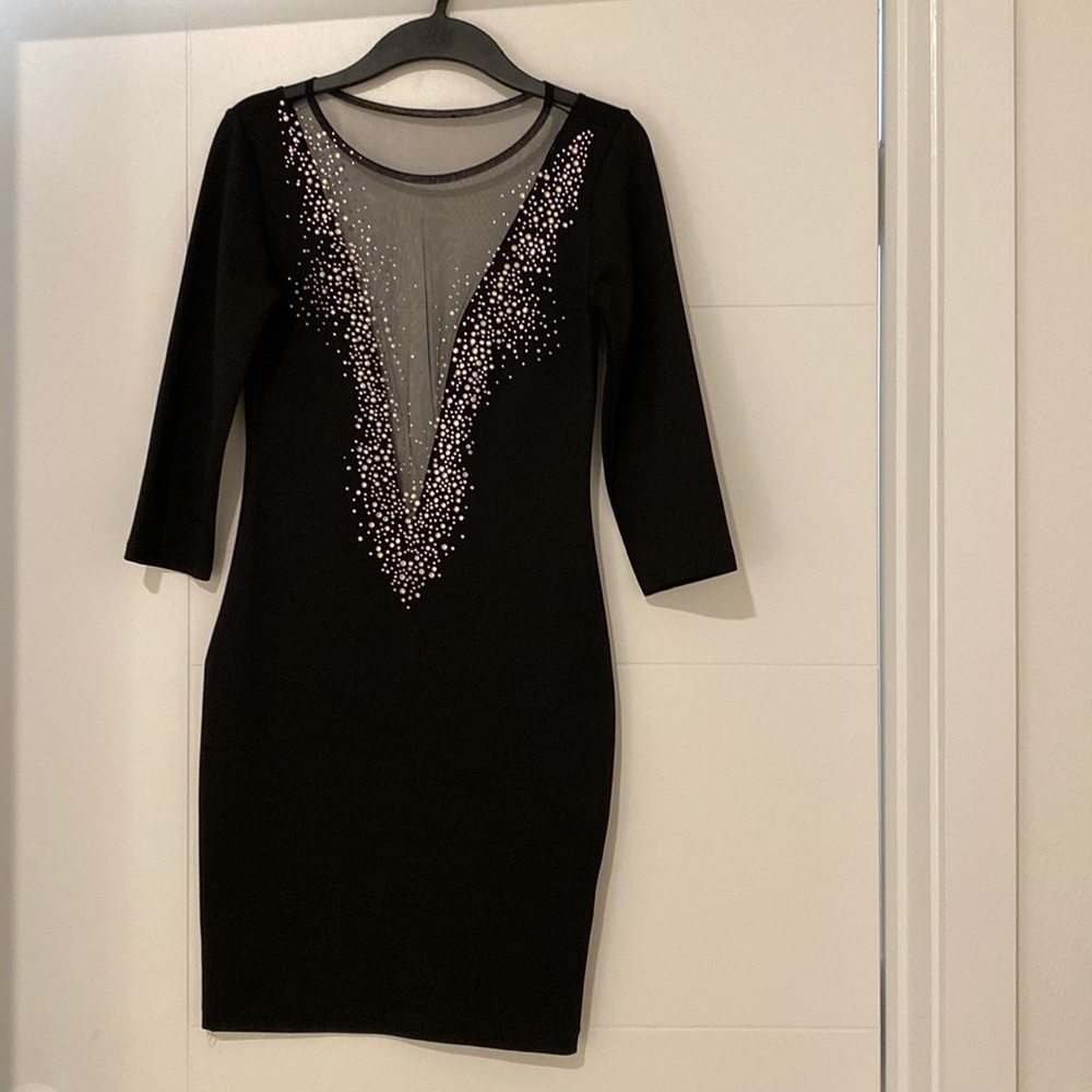 Chic Black dress.